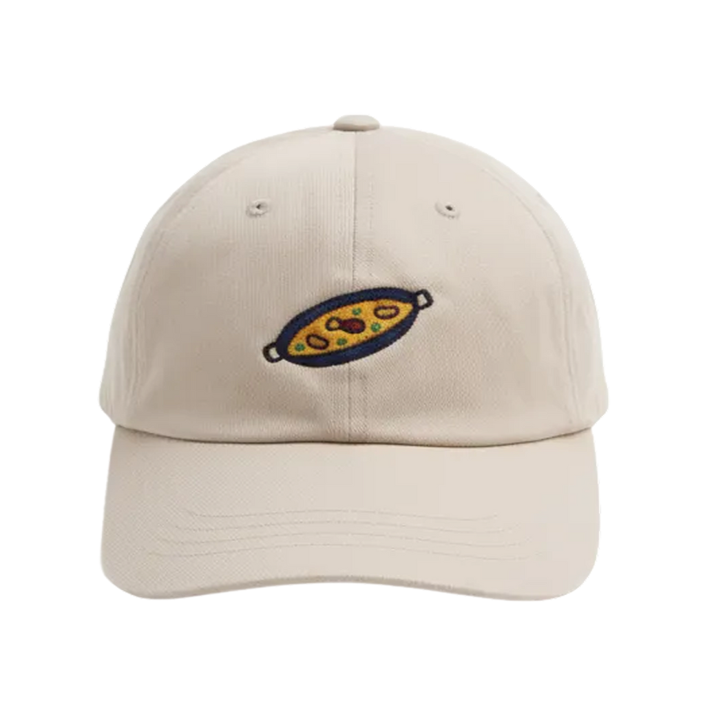 Beige cap with a paella design on a transparent background
